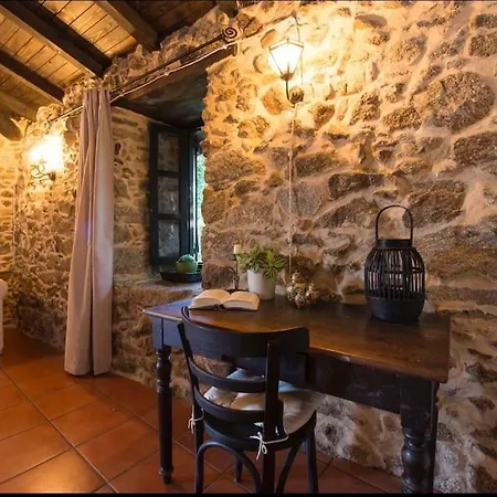 Casa Con Piscina *ribeira Sacra* * Santa María